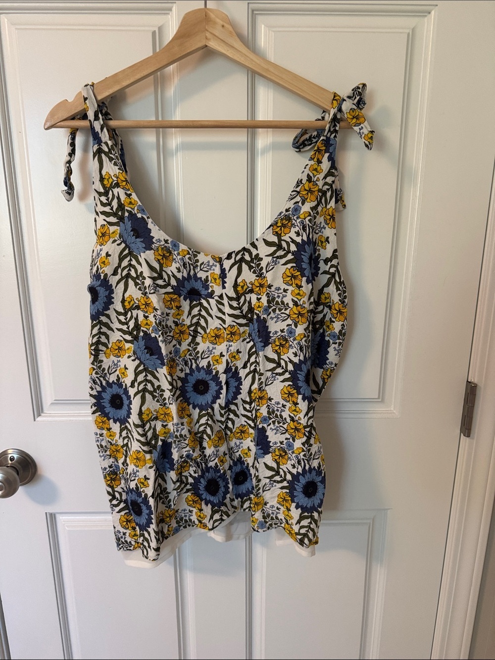 K Jordan Floral Tie-Shoulder Tank in Blue, Yellow & White